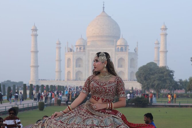 Taj Mahal Tour From Delhi By SuperFast Train With 5* Hotel Lunch