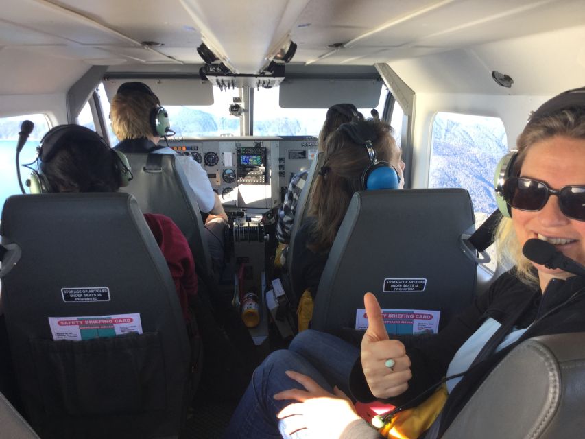 Takaka: Farewell Spit/Abel Tasman Scenic Flight