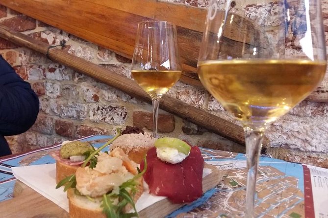 Tapas & Wines Through Secret Venice - Overview of the Experience