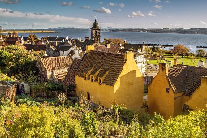 The Outlander, Palaces & Jacobites Tour From Edinburgh