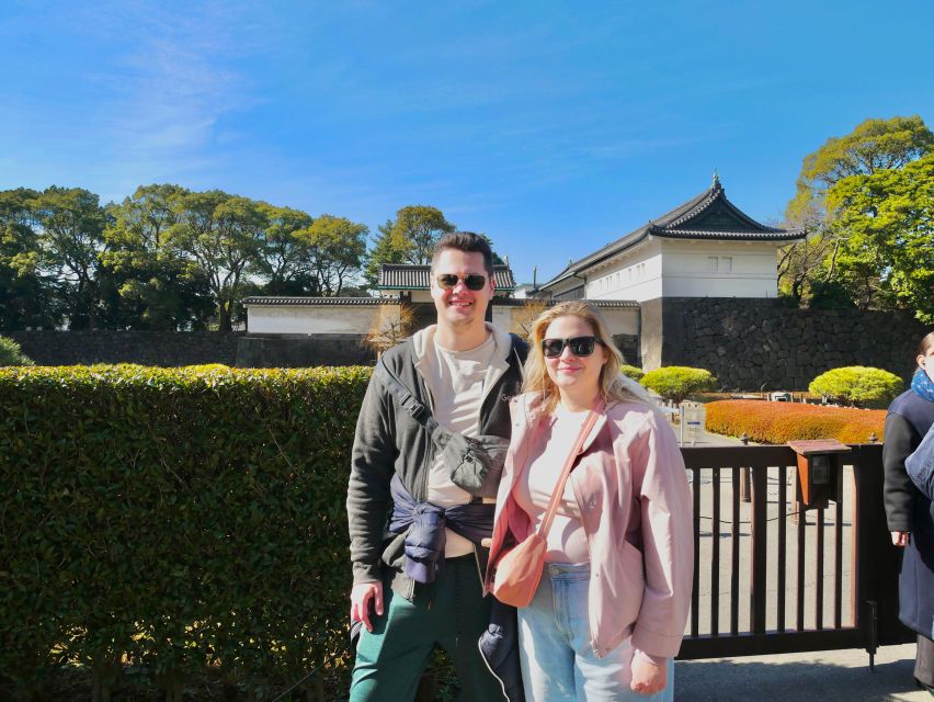 Tokyo Grand Shrines and Around Imperial Palace Walking Tour