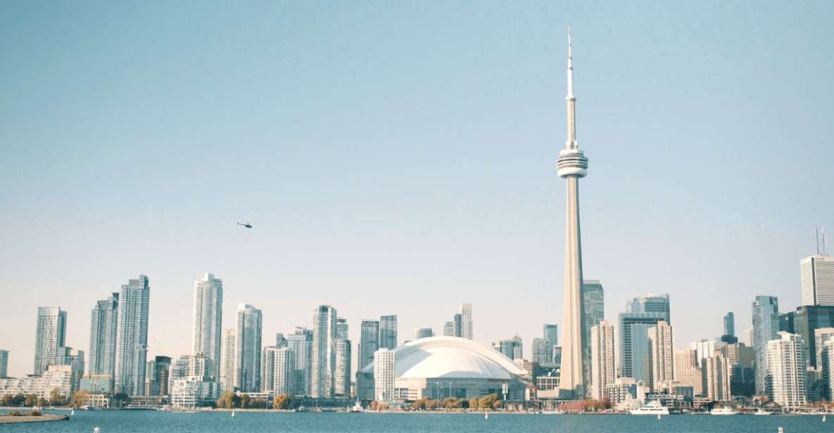 Toronto: Best of Toronto Tour With CN Tower and River Cruise