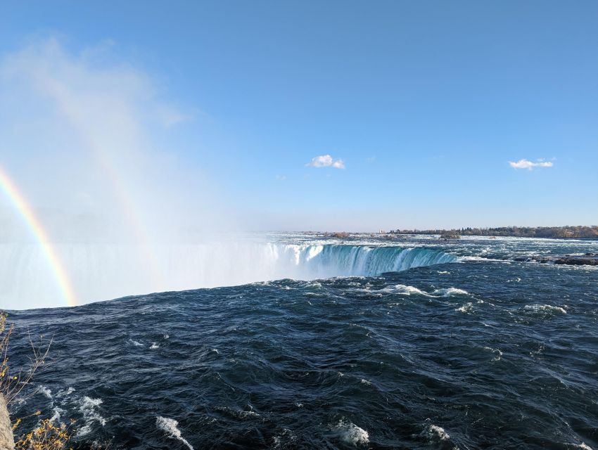 Toronto: Niagara Falls Day Tour With Cruise Option