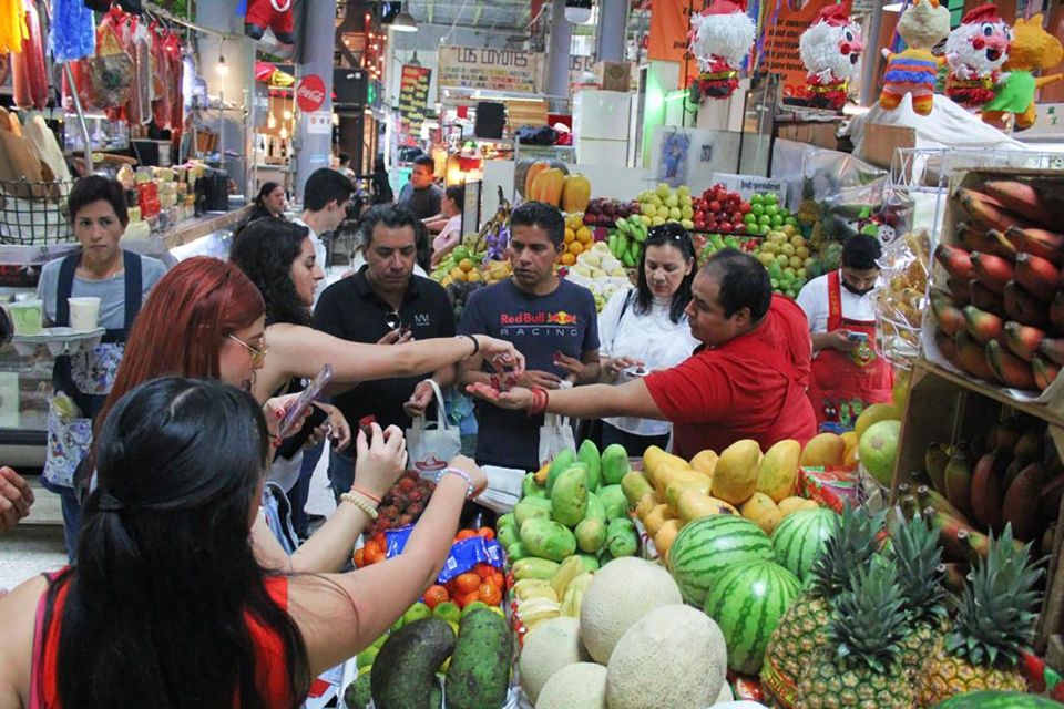 Tour of Mexican Markets With Mezcal and Traditional Food