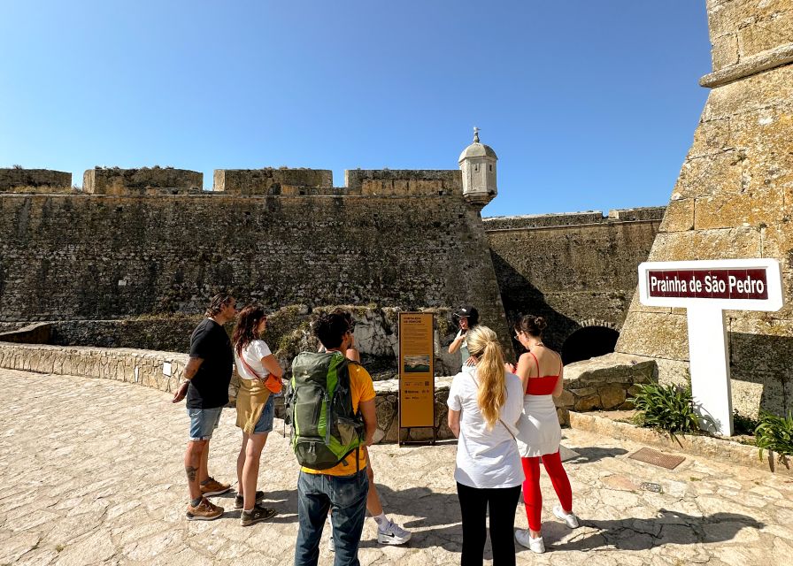 Tour: Peniche + Museum of Political Prison + Tasting Offer