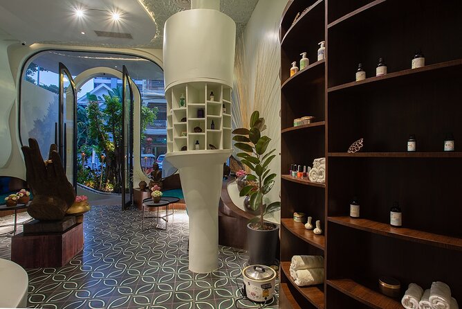 Traditional Khmer Massage Is an Extremely Relaxing Treatment That Uses No Oil.