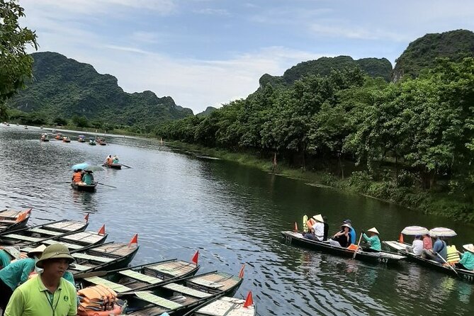 Trang an Grottoes – Bai Dinh Pagoda Day Tours