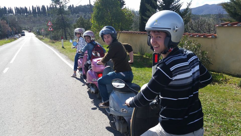Tuscany: Vespa Tour With Traditional Lunch