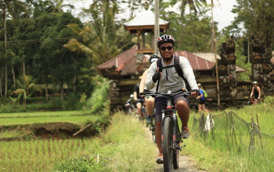 Ubud: Downhill Jungle & Rice Terrace Cycling Tour With Meals - Tour Overview