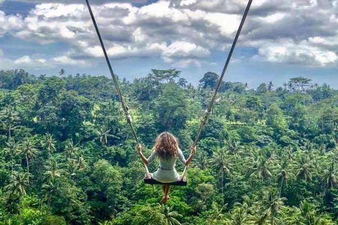 Ubud ,waterfalls And ,swing Day Tour