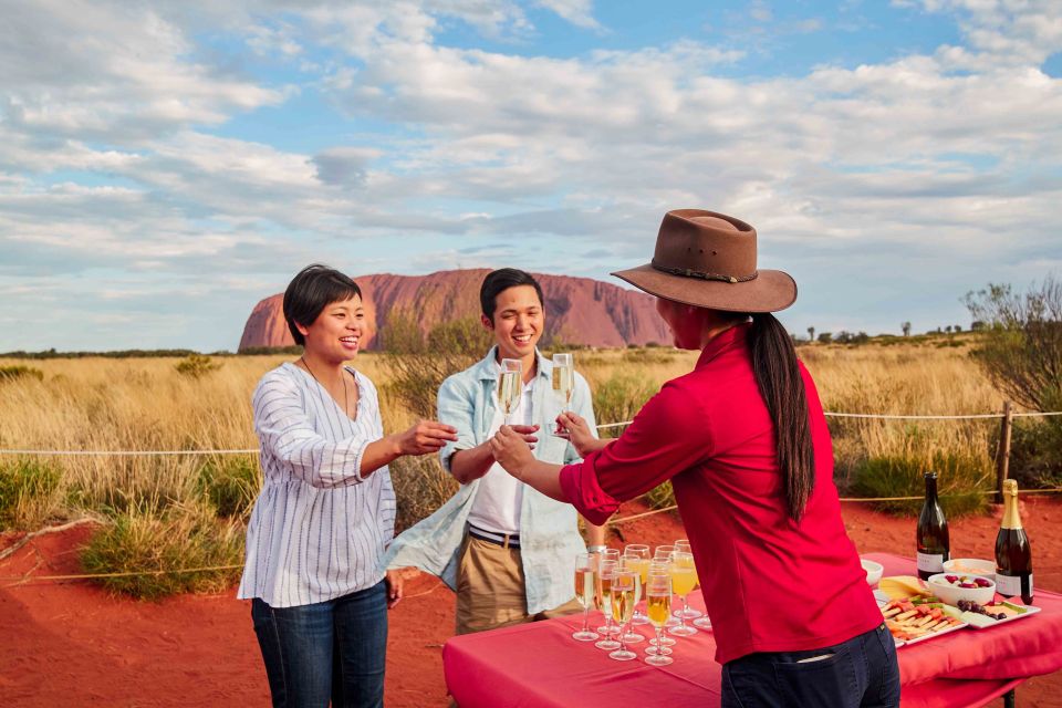 Uluru: Sacred Sites & Sunset Tour With Wine & Cheeseboard - Tour Overview