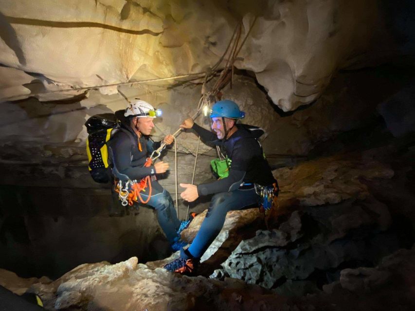 Urzulei: Canyoning in the Donini Cave in the Supramonte