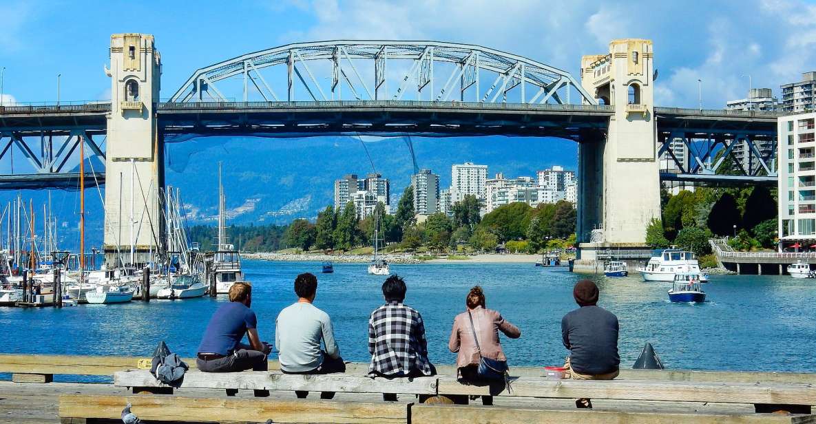 Vancouver: Highlights & Hidden Gems Private Tour