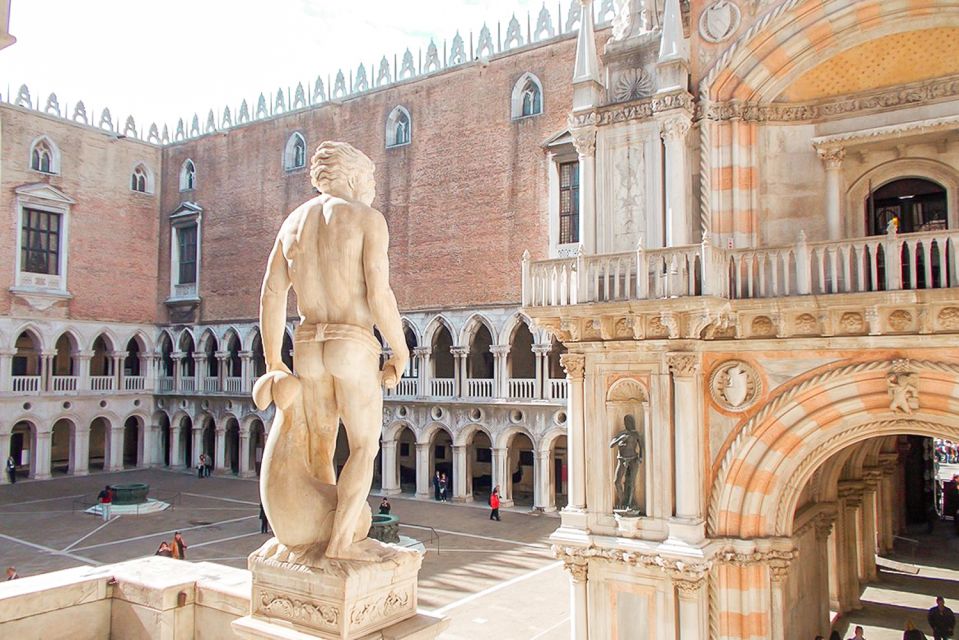 Venice: Doges Palace and St. Marks Basilica Tour