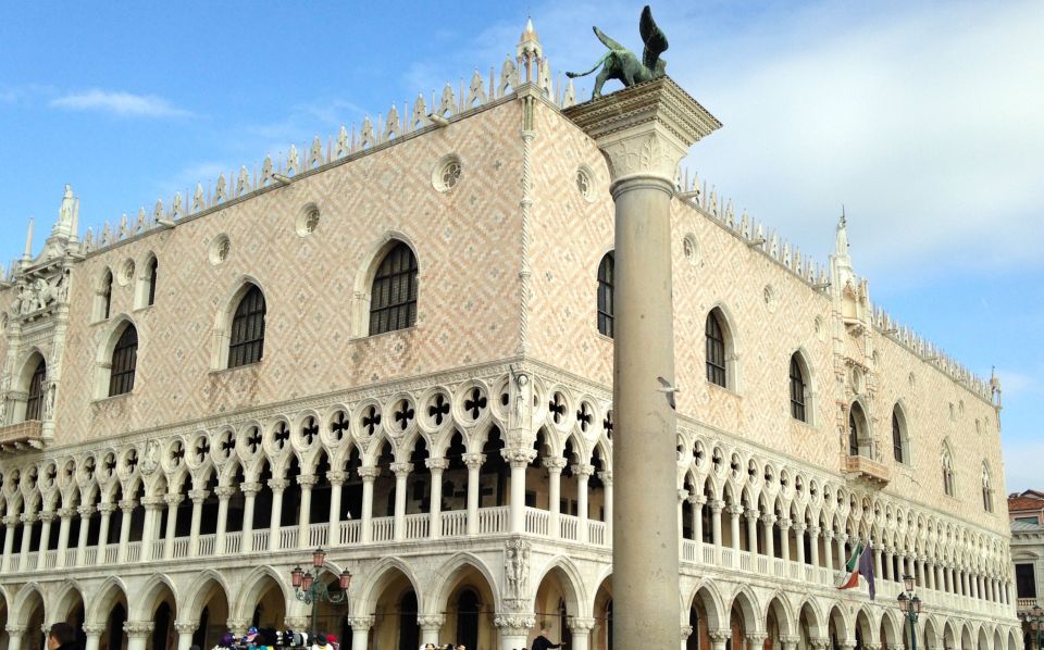 Venice: Doges Palace & Saint Marks Small Group Tour