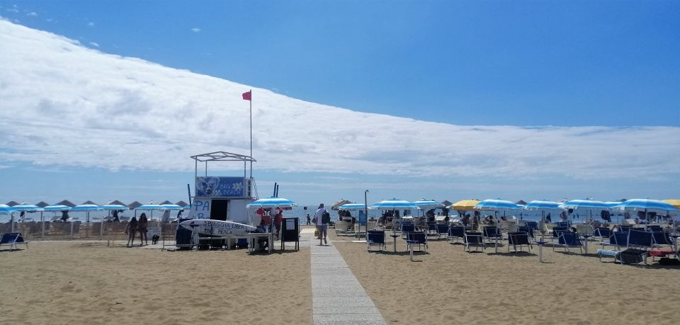 Venice Lido: Bike Tour With a Local on the Island of Cinema - Overview of the Bike Tour