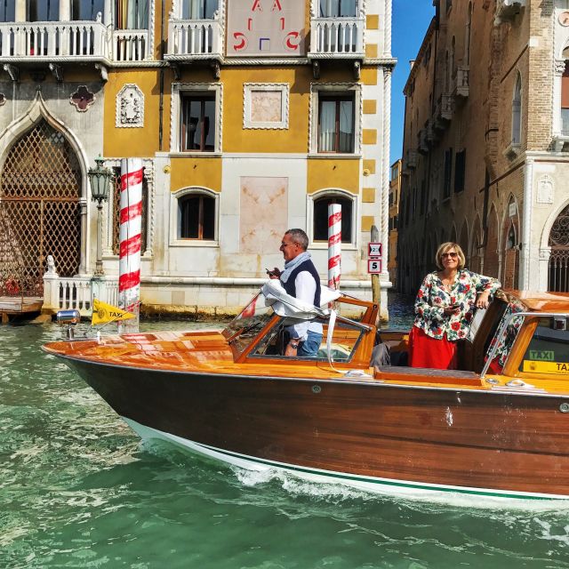 Venice: Murano and Burano Half-Day Boat Tour