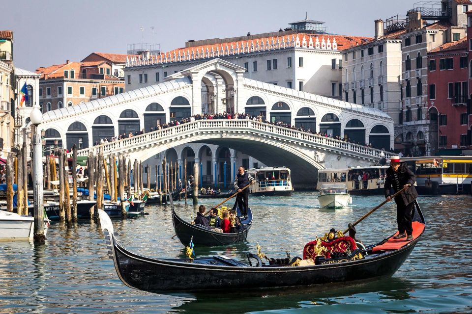 Venice - Old Town Private Walking Tour - Discover Doges Palace Grandeur