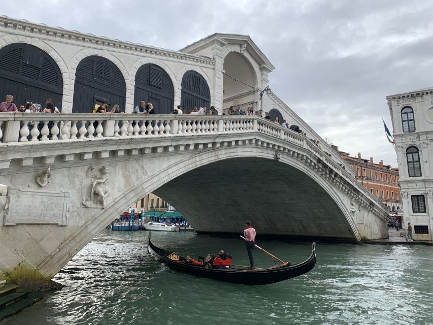 Venice: Private Guided Walking Tour at Sunset