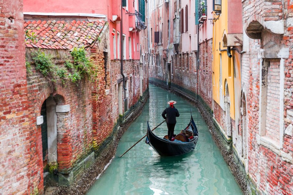 Venice: Private Walking Tour With Saint Marks Basilica