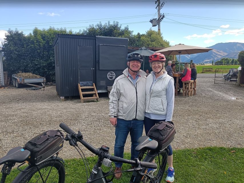 Wanaka and Hawea: Trail Ride on Bike or E-Bike - Background