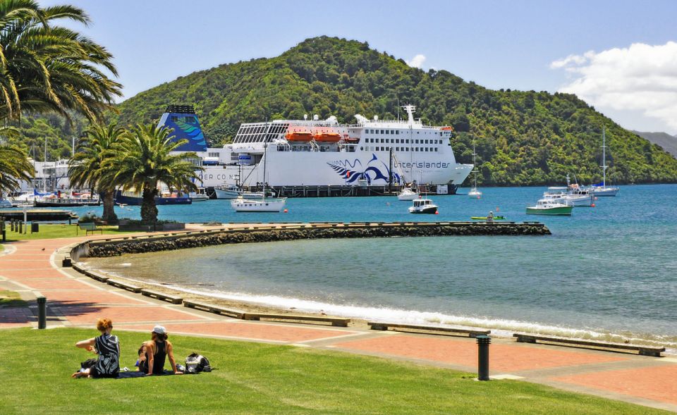 Wellington and Picton: Interislander Ferry