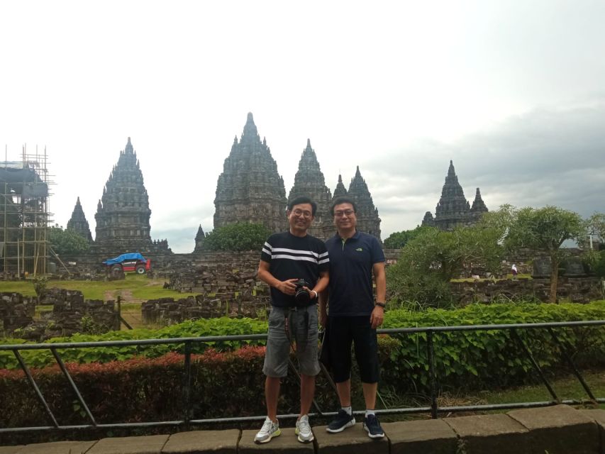 Yogyakarta: 2 Day Highlights Temple & Vulcano Guided Tour