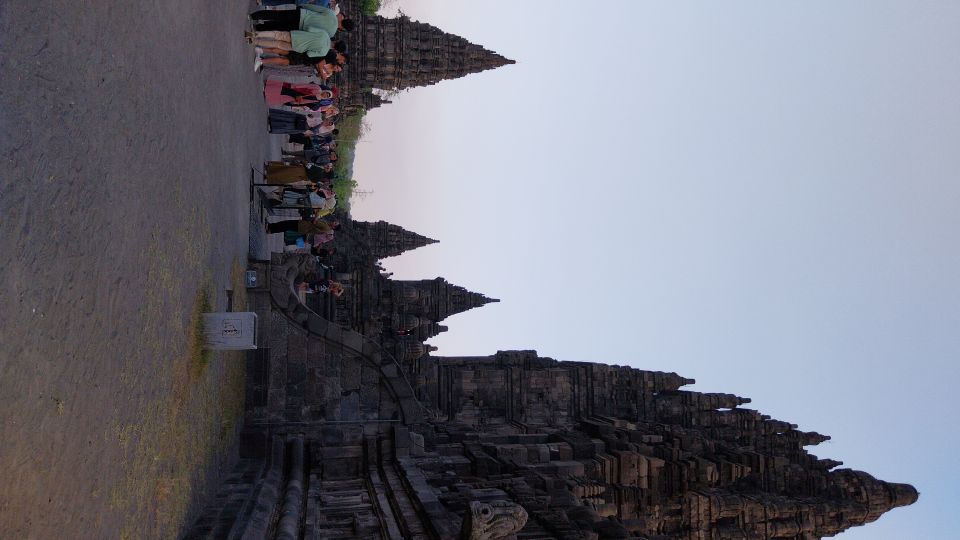 Yogyakarta: Borobudur Sunrise, Merapi Volcano & Prambanan