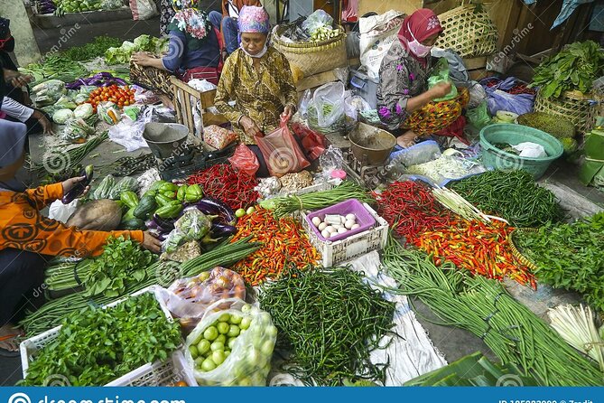 Yogyakarta Cooking Class and Market Tour