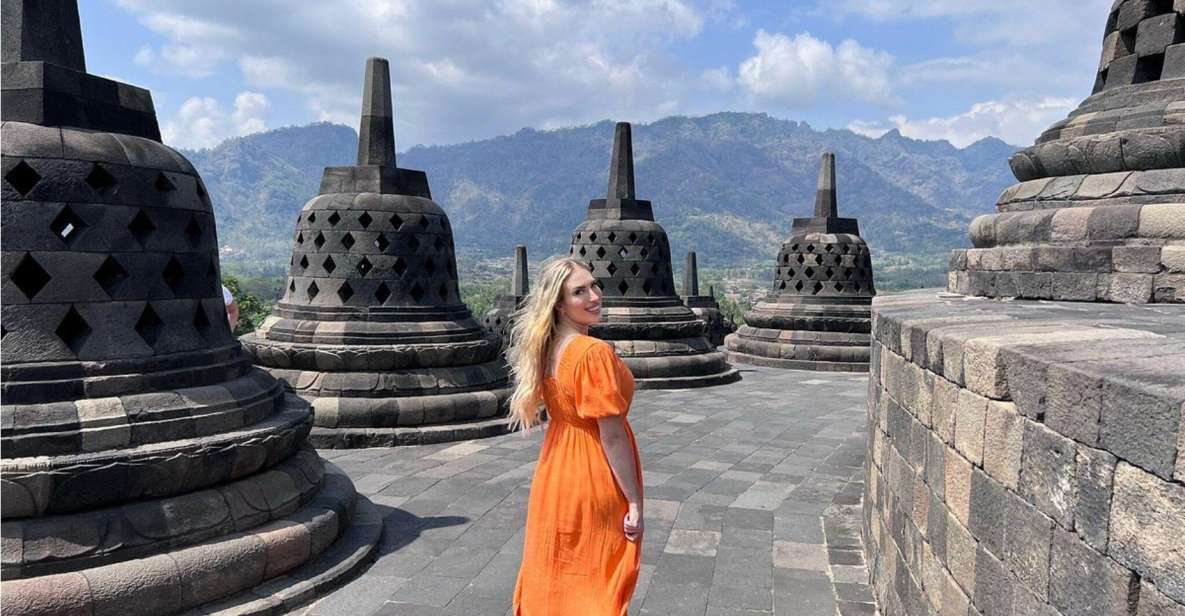 Yogyakarta: Joined or Private Tour to Borobudur & Prambanan