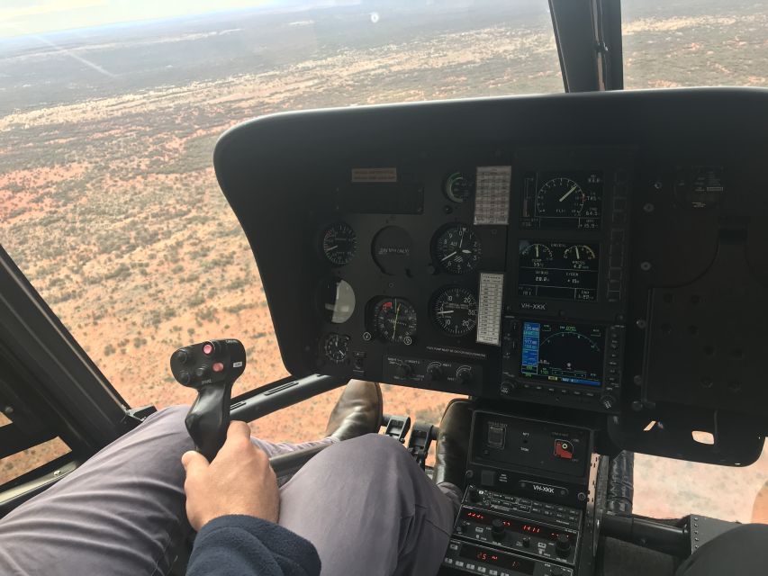 Yulara: Uluru & Kata Tjuta 25-Minute Helicopter Experience