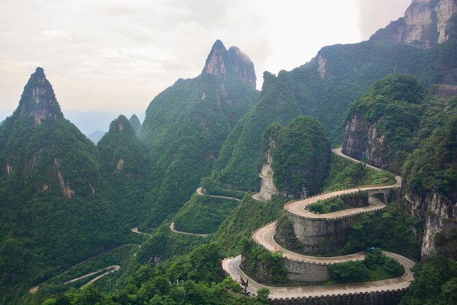 2-Day “Best Of Zhangjiajie”-Avatar World & Tianmen Mountain Tour - Key Points