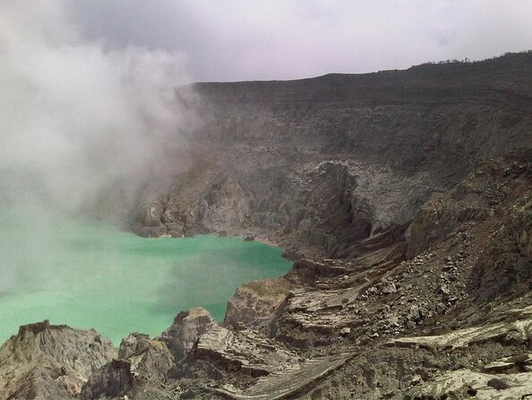 24-Hour Trip to Kawah Ijen & Local Javanese Breakfast - Key Points