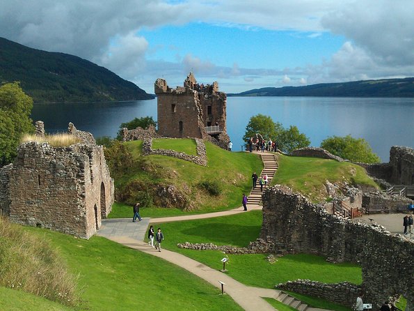 2-Day Inverness and the Highlands Very Small Group Tour From Edinburgh - Loch Ness and Urquhart Castle