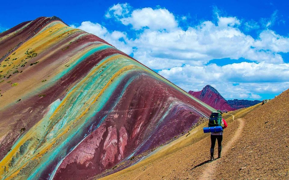 2 Days: Hike to Ausangate + Rainbow Mountain Private Tour - Hiking to Ausangate Viewpoint