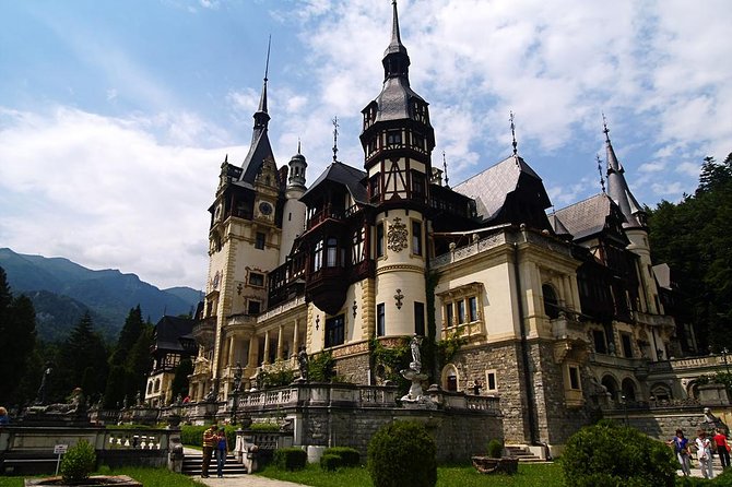 3 Castles: Peles, Bran, Cantacuzino Wednesday Filming Site - Tour From Brasov - Meeting and Pickup Details