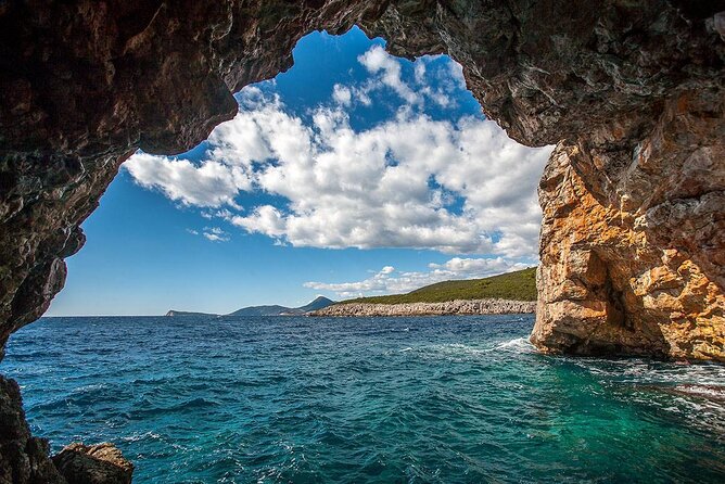 3 Hour Bokokotor Bay Blue Cave and Panorama of Mamula Tour - Inclusions and Accessibility