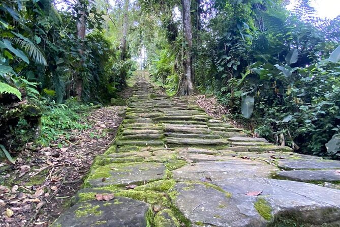 4-Day Walking Tour to Lost City of Sierra Nevada - Included Amenities