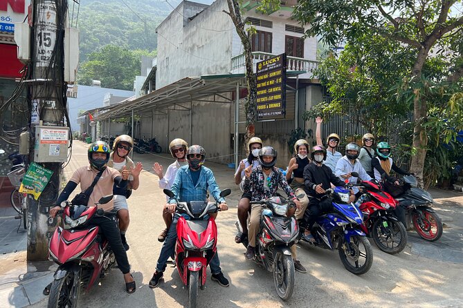 4D3N LOOP TOUR WITH EASY RIDERS ( Small Group, Maximum 10 People) - Pickup and Meeting Points