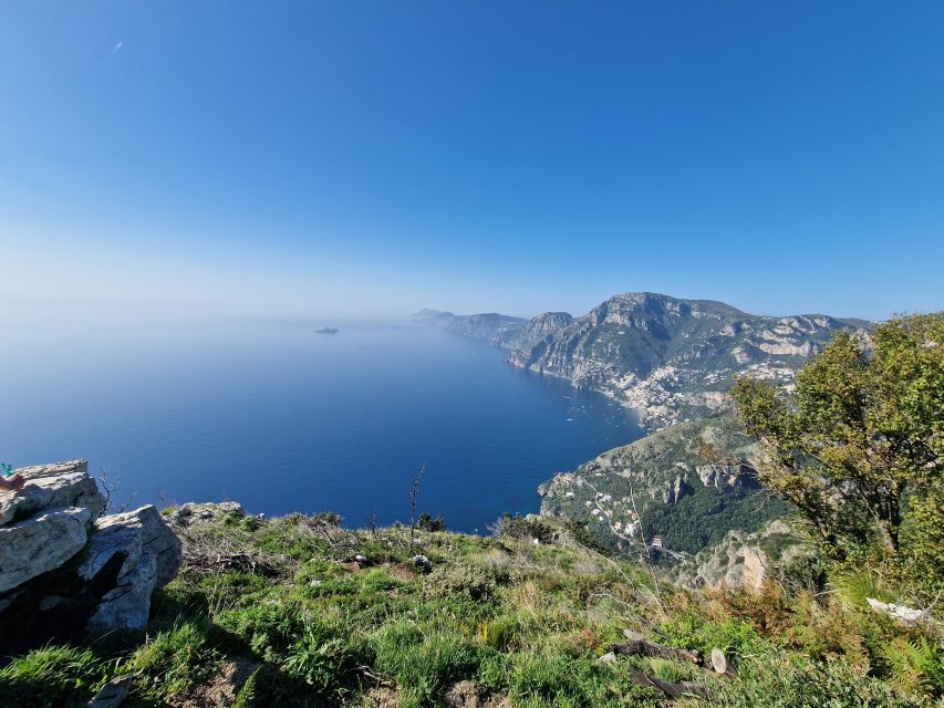 5-Day Amalfi Coast Hike From Cava to Punta Campanella - Day 2: Mount Finestra to Mount Cerreto