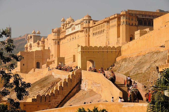 6-Day Private Golden Triangle Tour: Delhi, Agra, and Jaipur - Accommodation and Meals