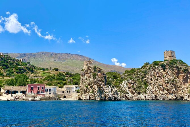 8-Hour Boat Tour From Castellammare Del Golfo to San Vito Lo Capo - Inclusions and Amenities