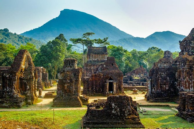 Amazing My Son Sunset Deluxe Small Group Tour - Inclusions