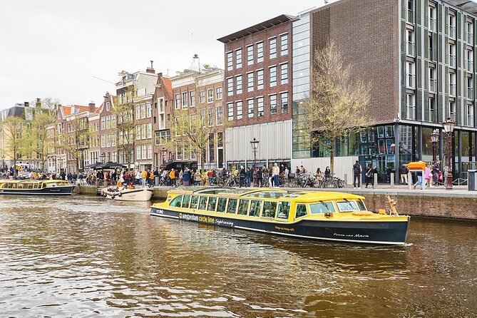 Amsterdam: Cruise Through the Amsterdam UNESCO Canals - Discovering Iconic Landmarks and Sights