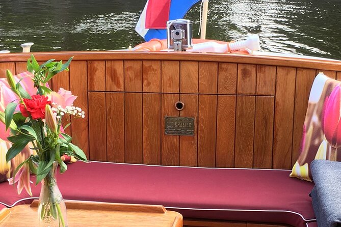 Amsterdam Small-Group Cruise on Royal Dutch Vessel 1928 - Included in the Experience