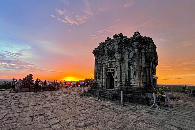 Angkor Wat Small-Group Day Tour and Sunset With Lunch Included - Exclusions From the Tour