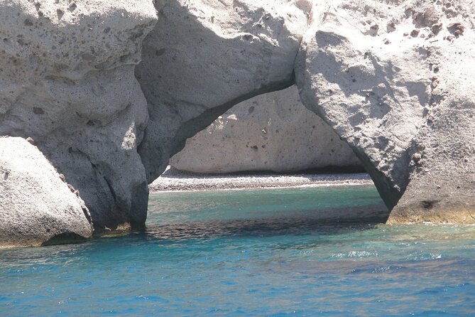 Antiparos & Despotiko Full Day Cruise From Paros - Destination Overview