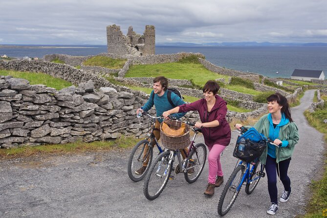 Aran Islands Bike Tour With Tea & Scones - Day Trip to Inisheer From Doolin - Included Activities and Amenities