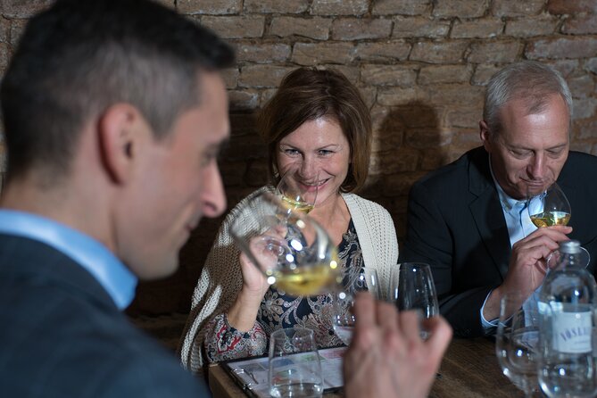 Austrian Wine Tasting - Austrias Wine History and Regions