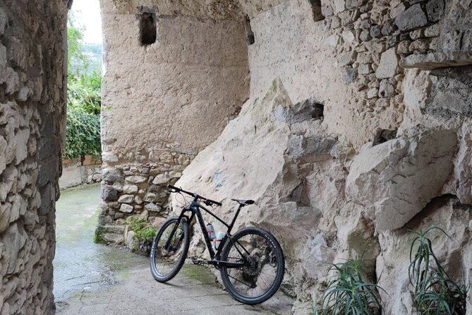 Backroads & Limoncello Experience: Sorrento E-Bike Tour - Meeting and Pickup Location